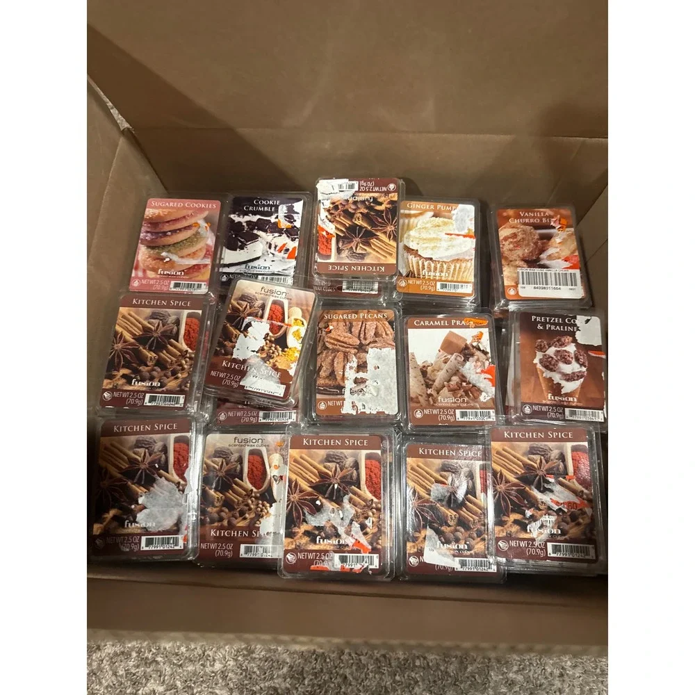 Fusion Scented Wax Melts Lot of 122 Kitchen mixed varieties